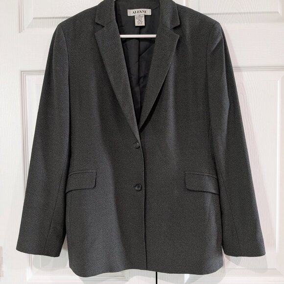 Alfani Women's Gray Two‑Button Blazer, Size 10, Notch Collar, Fully Lined - Picture 2 of 13